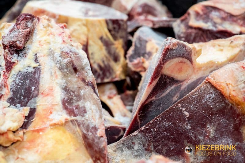 Rindfleisch Mit Knochen - Kat. 2 - 500 kg (4-8 kg St.)