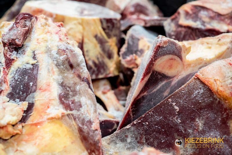 Rindfleisch Mit Knochen - Kat. 2 - 500 kg (4-8 kg St.)